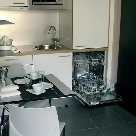 Allada 3* شقة فندقية