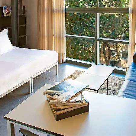 Aspasios Born Apartahotel