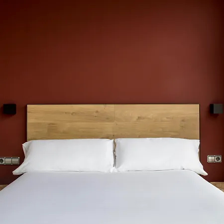 Apartahotel Allada 3* Barcelona