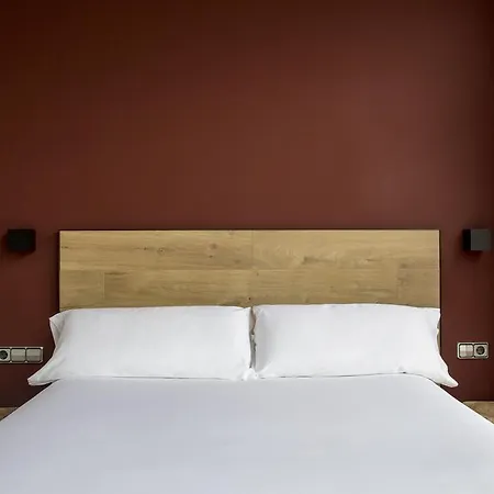 Apartahotel Allada 3*